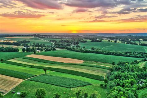 city of countryside|Iba pa.